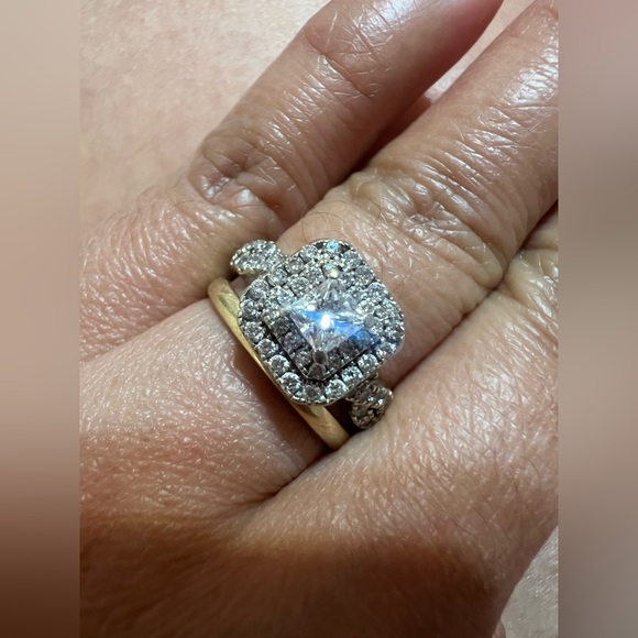 Vera Wang Love Collection Ring - Picture 5 of 13